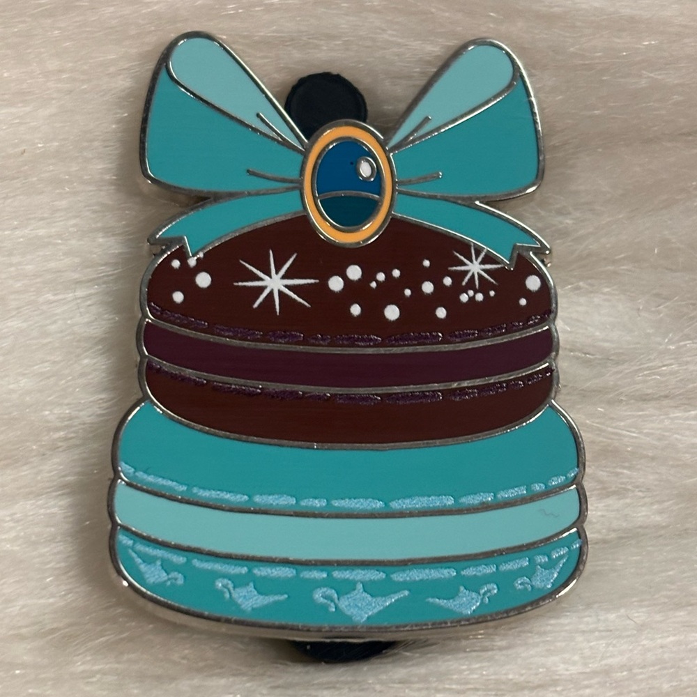 2024 Disney Parks Princess Pastries Mystery Pin Macaron Jasmine